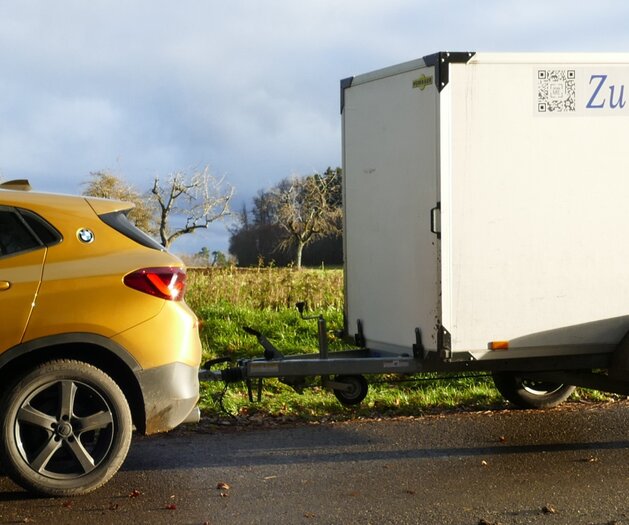 Lieferung eines Anhängers